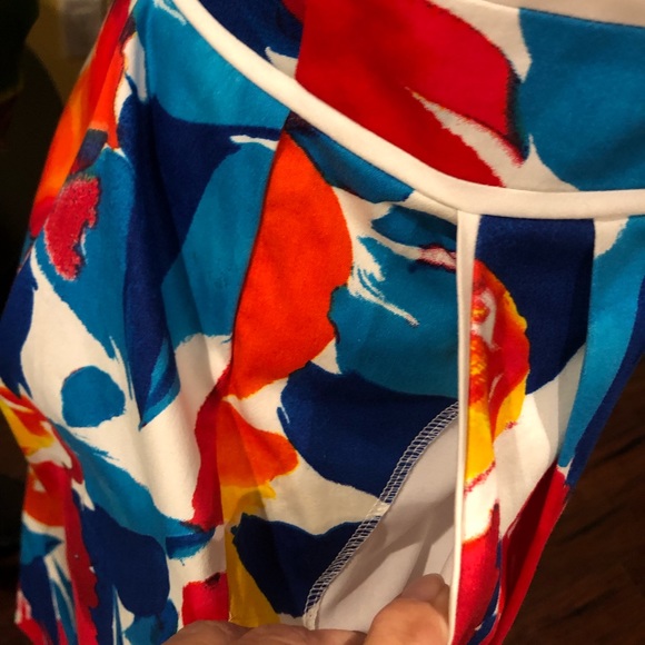 Ellen Tracy bright floral dress w/pockets-Sz 8 - Picture 4 of 12